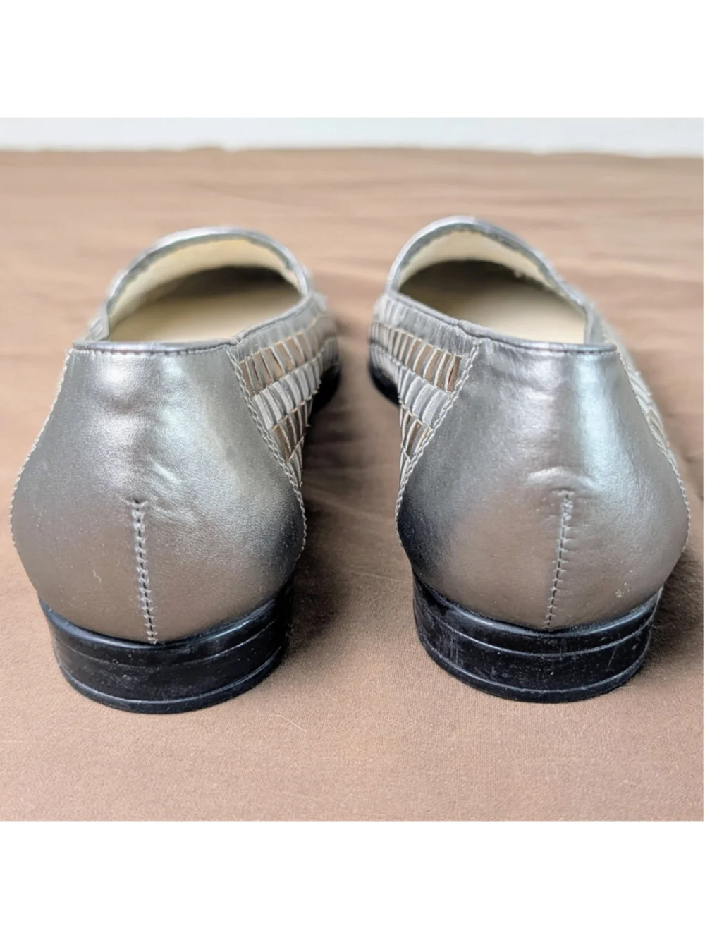 Trotters Womens 7.5 Narrow Woven Leather Ballet Flats Silver Bronze Comfort Shoe